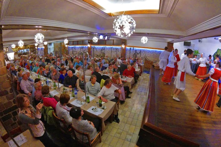 Madeira by Night - Typical Dinner Tour